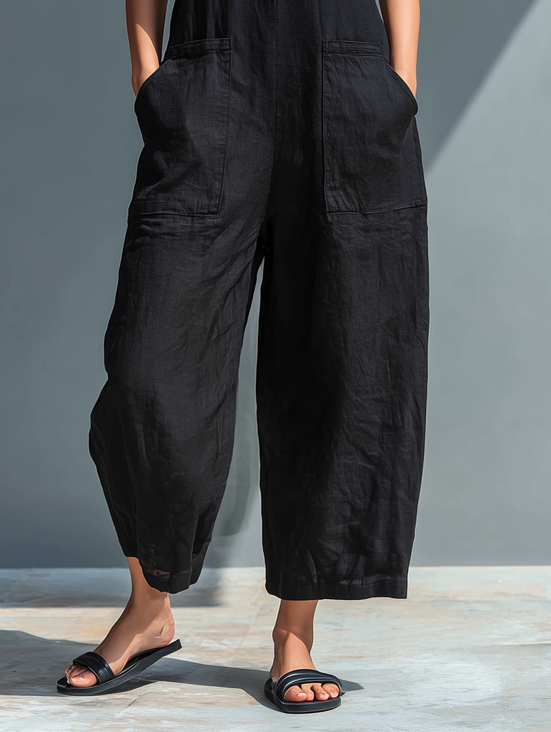 Maya | Sleeveless Jumpsuit for Women with High Collar and Buttons